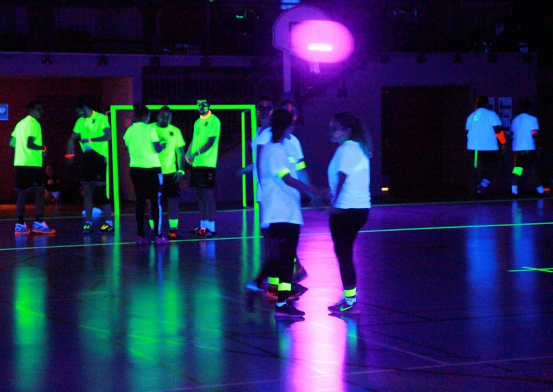 smeps-en-fluo-by-night-12