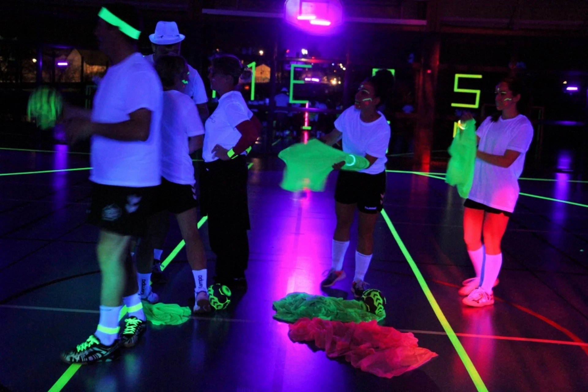 smeps-en-fluo-by-night-5
