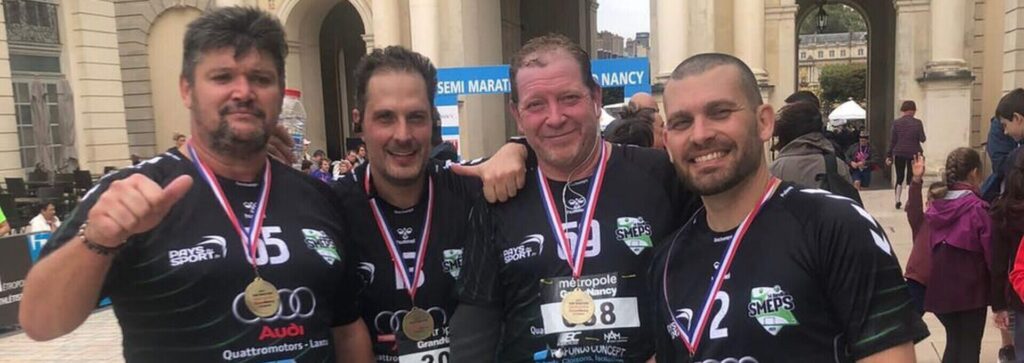 Lire la suite à propos de l’article Un week-end prometteur pour le SMEPS Handball