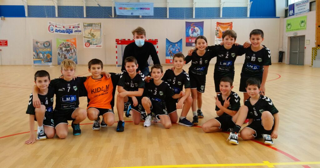 Lire la suite à propos de l’article Championnat interdépartemental – 11 Mixte SMEPS HB – Dombasle Sports HB2 (04-12-2021)