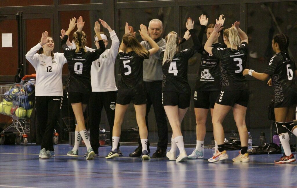 Lire la suite à propos de l’article Championnat de Prénationale SF SMEPS HB – TOUL HBC  (22/01/2022)