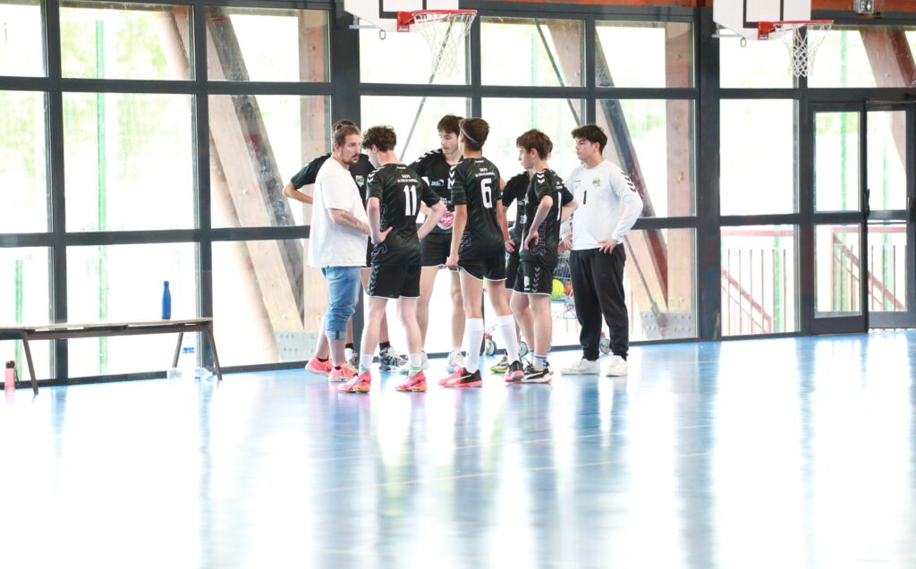 Lire la suite à propos de l’article Championnat U15 G 2025 : SMEPS HB – BAYON ASC